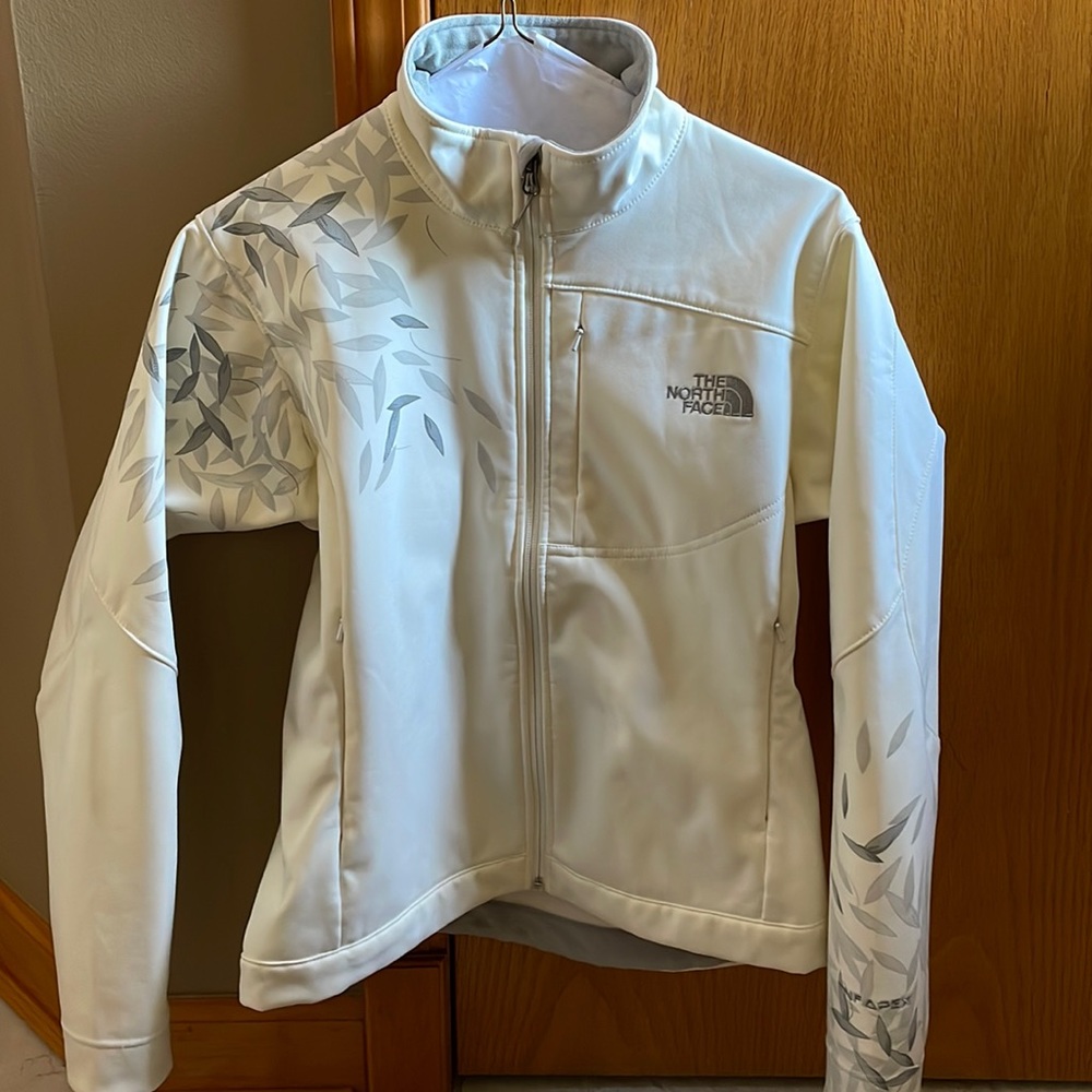The North Face TNF Apex Jacket